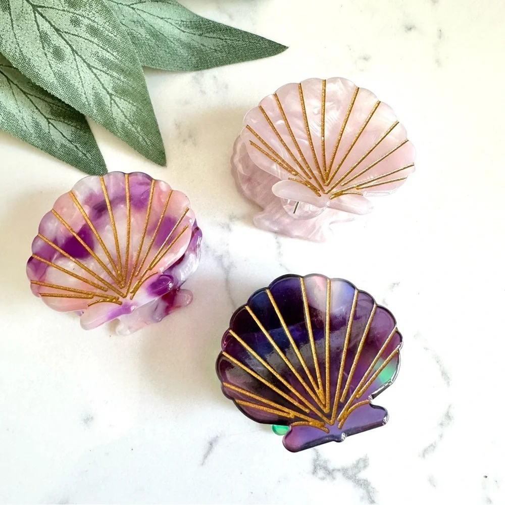 3/$22🩶 Seashell Claw Clip Trio Shell Iridescent Mermaid Hair Accessory Acrylic